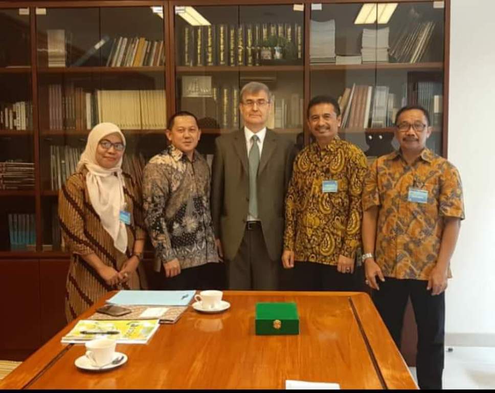 Kedubes Portugal Akan Fasilitasi Kerjasama Antara Unkhair Dengan University Beira Interior (Portugal)