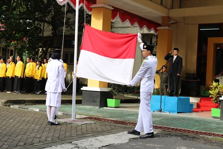 Unkhair Gelar Upacara Peringati Hardiknas 2019