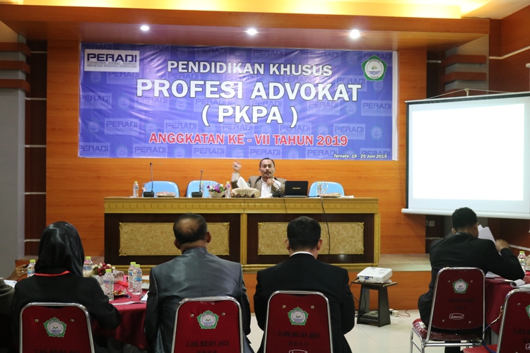 Bersama DPN Peradi Fakultas Hukum Unkhair Gelar PKPA