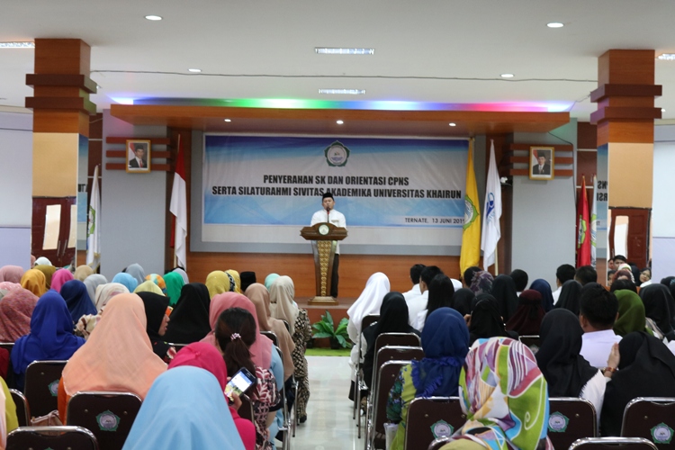 Pererat Silahturahmi, Unkhair Gelar Halal Bi Halal Sekaligus Penyerahan SK  CPNS 2019