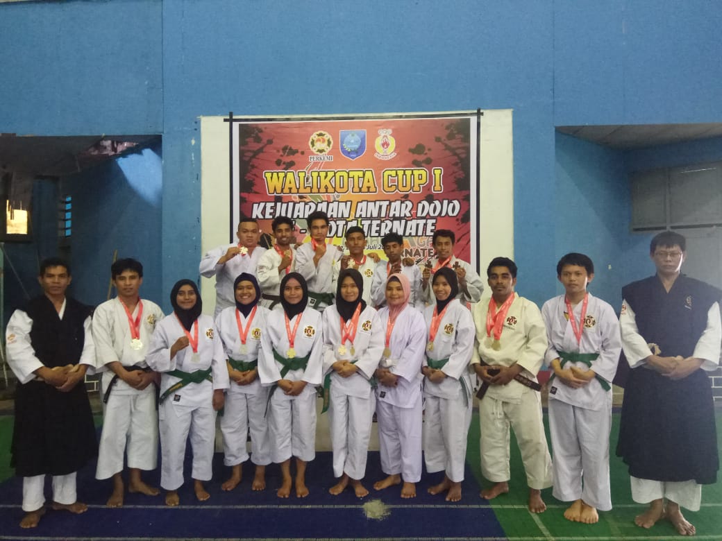 Tim Kempo Unkhair Raih Juara Umum PORKOT Ternate 2019