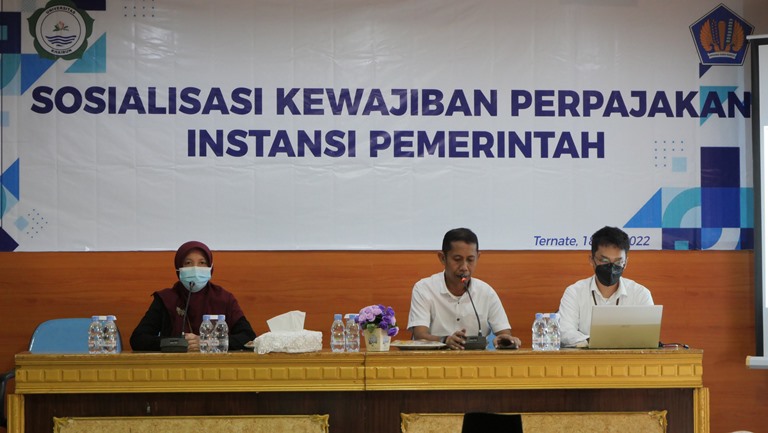 KPP Pratama Ternate Sosialisasi  Kewajiban Perpajakan di Unkhair