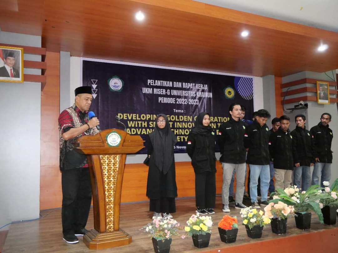 Wakil Rektor Bidang Kemahasiswaan dan Kerjasama  Lantik Mahasiswa UKM Riser - G