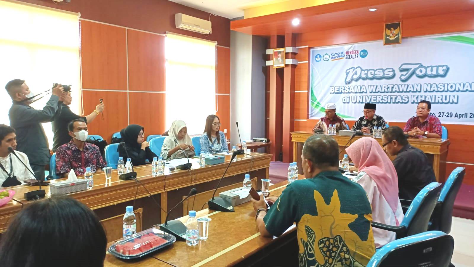 Unkhair Dikunjungi Para Wartawan Nasional