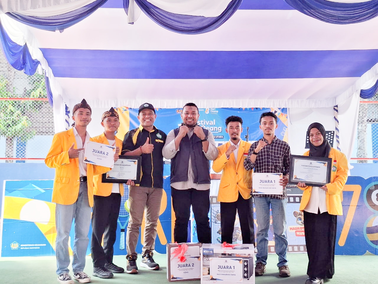 Dua Tim Mahasiswa Unkhair Sabet Juara di UMKM Youth Entrepreneurship Competition 2024