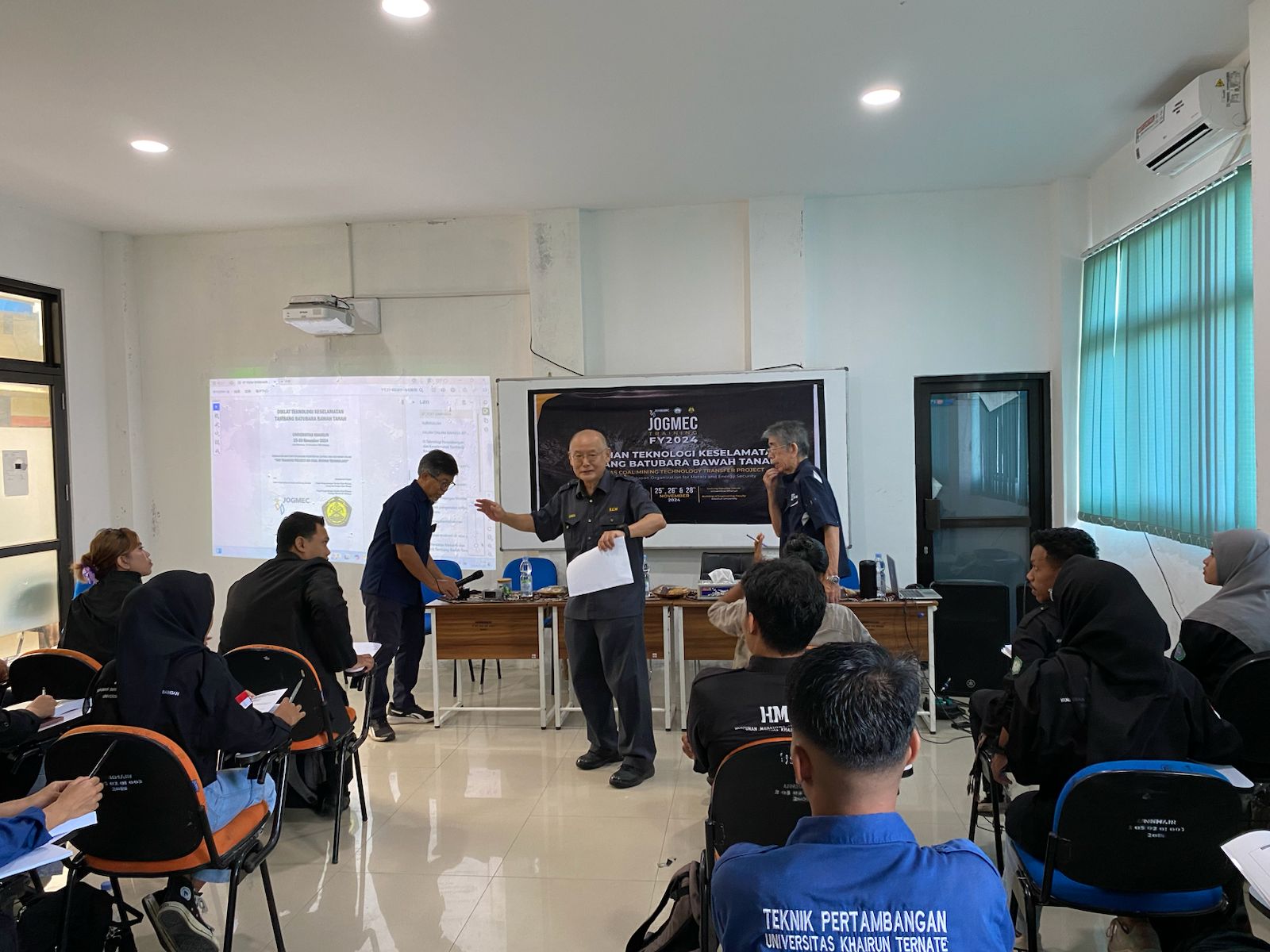 Pelatihan JOGMEC FY 2024 Tingkatkan Kompetensi Mahasiswa Pertambangan Unkhair
