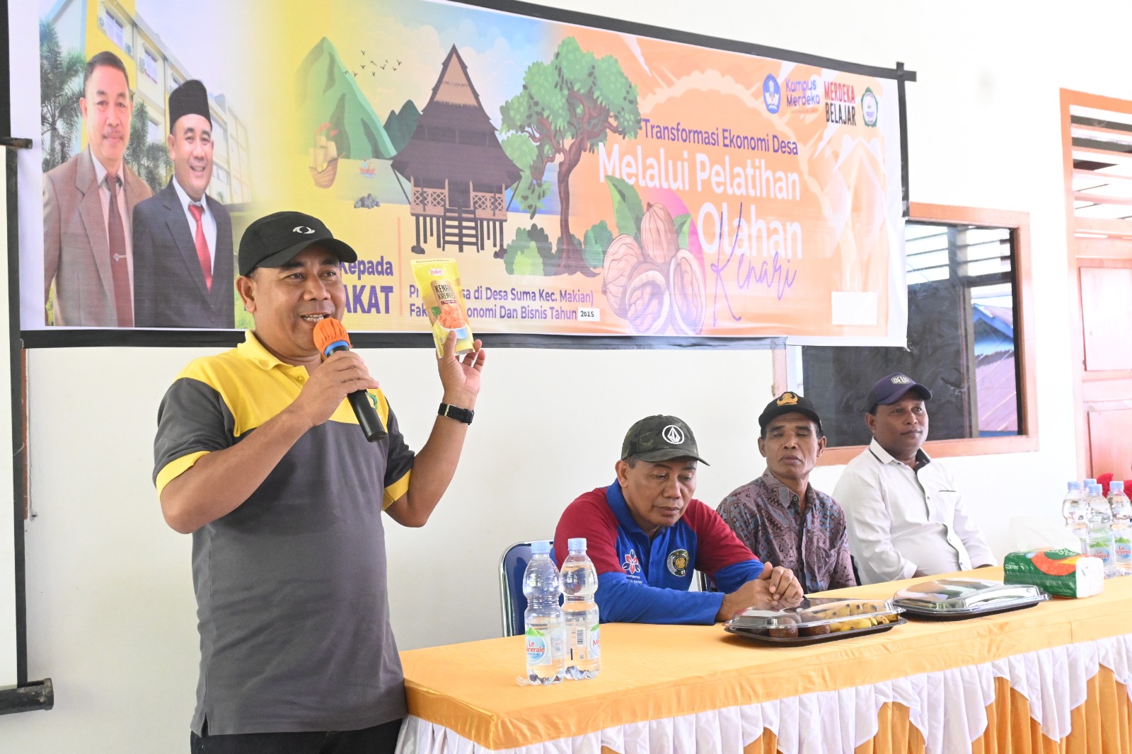 FEB Unkhair Dorong Pemberdayaan Masyarakat Lewat Pengolahan Kenari