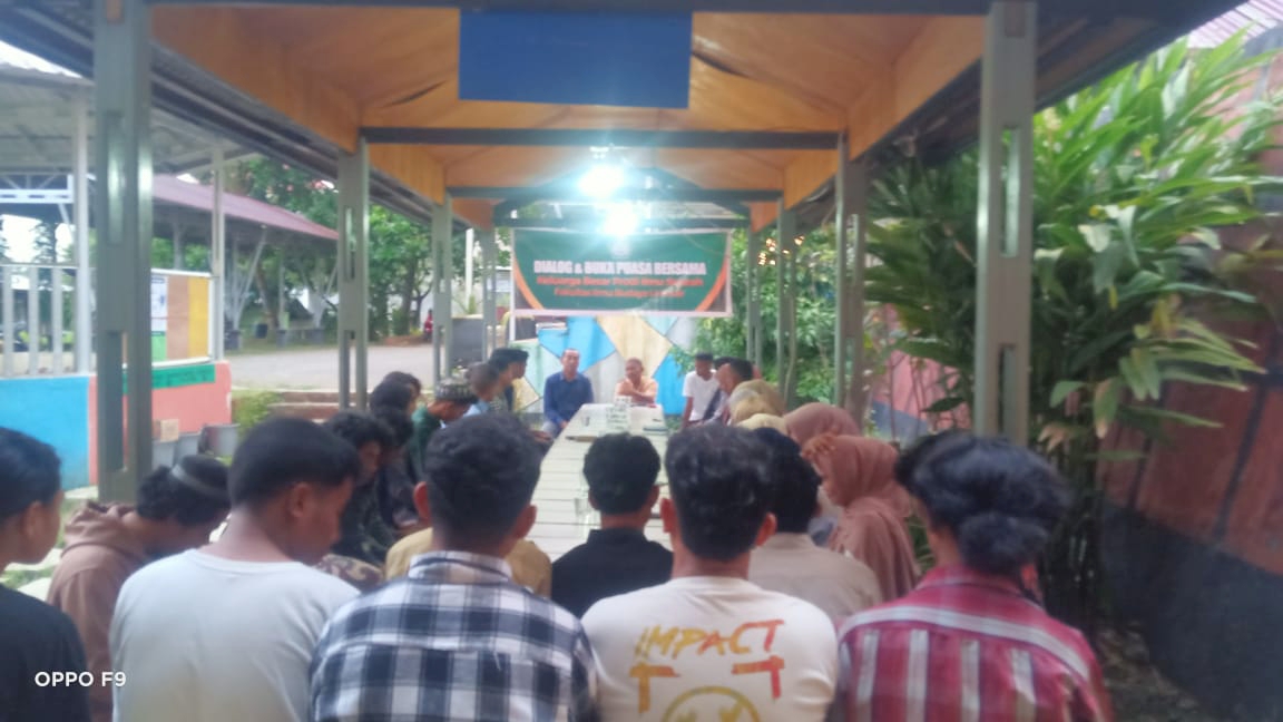 Prodi Ilmu Sejarah Unkhair Buka Puasa Bersama, Mahasiswa Dibekali Wawasan Bisnis