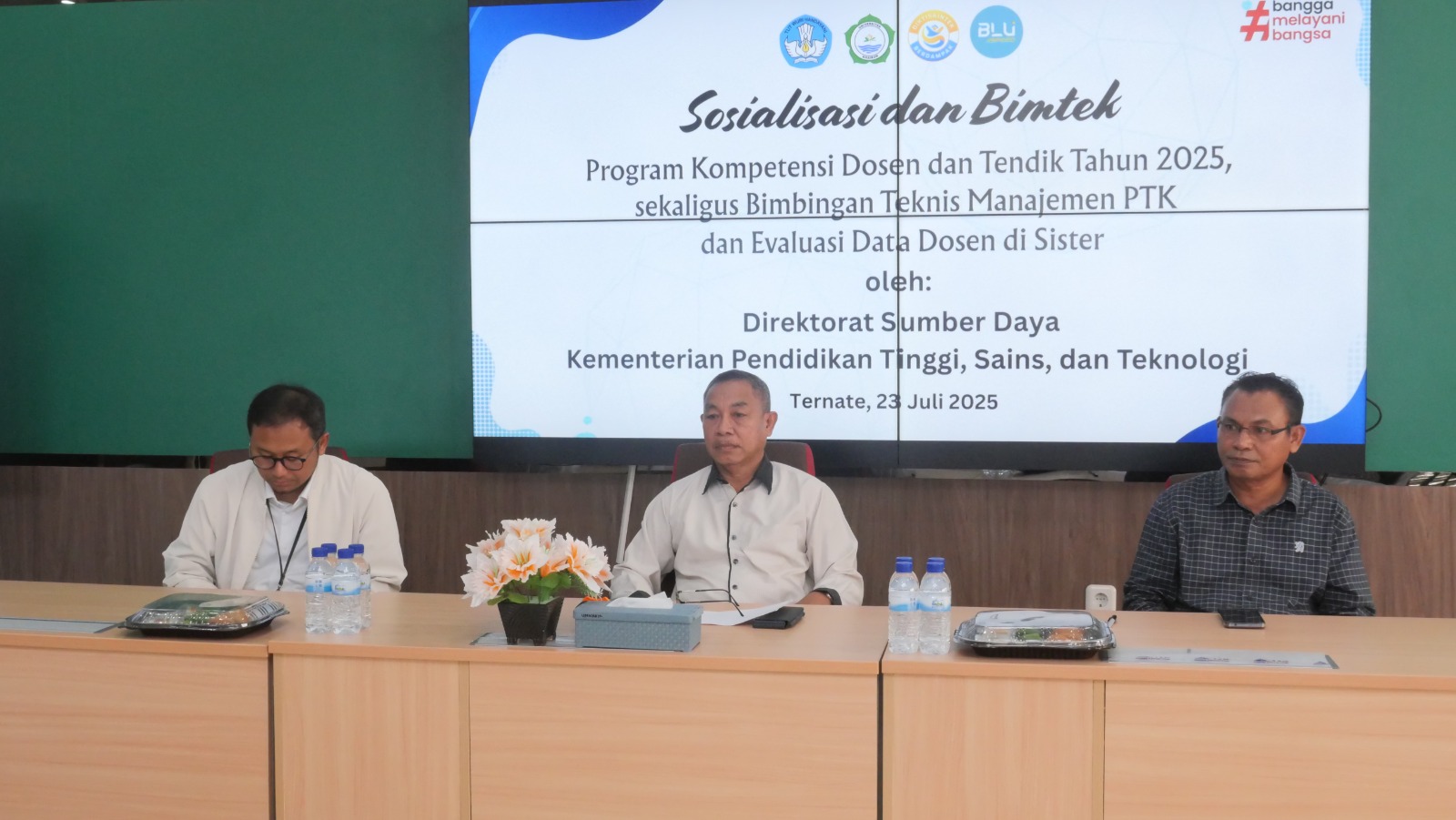 Unkhair Gelar Sosialisasi dan Bimtek Kompetensi Dosen dan Tendik