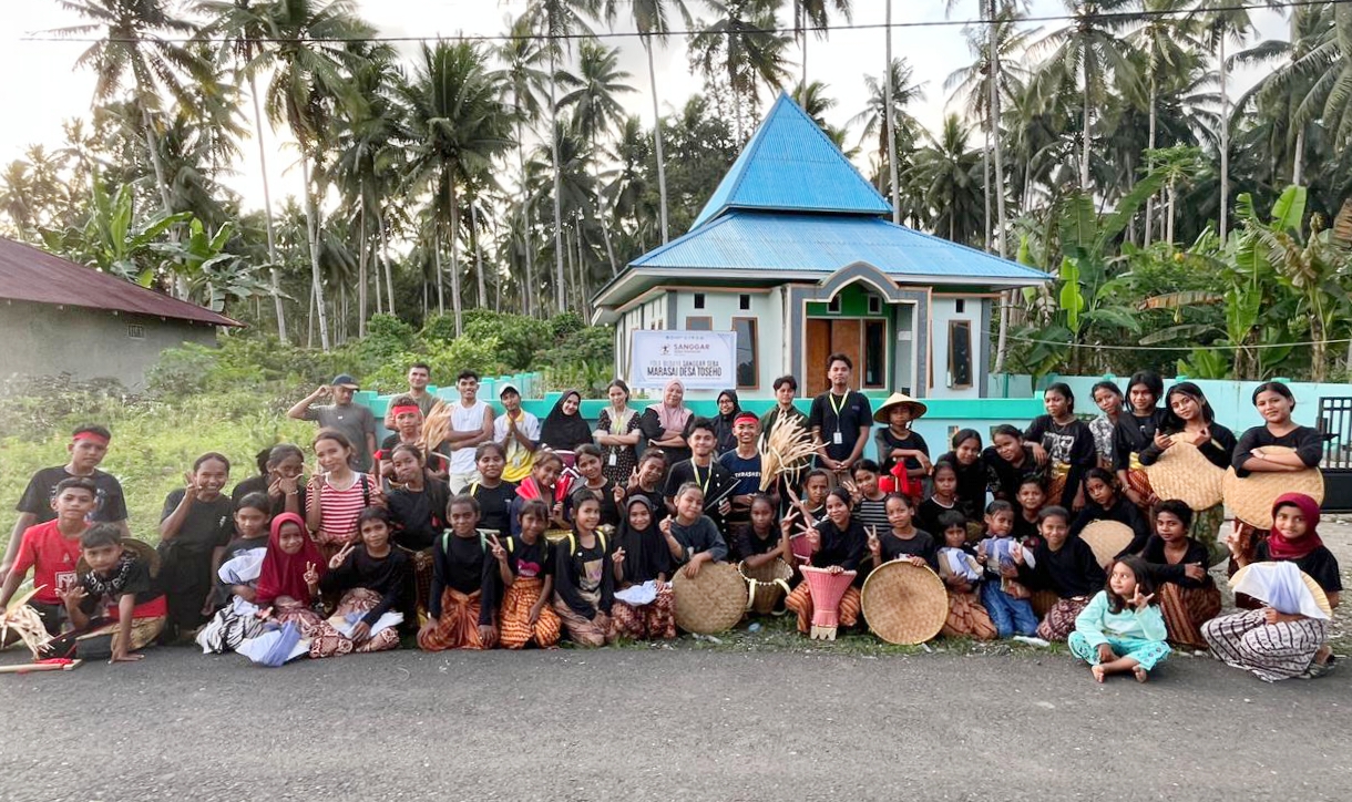 Ketika Anak-Anak Toseho Lebih Suka Menari Dibandingkan Main Gadget