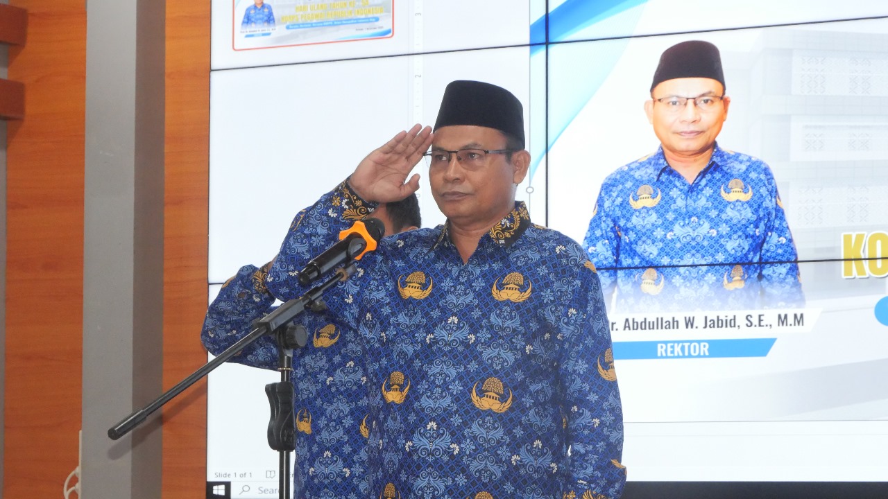 Pimpin Upacara HUT KORPRI ke-54, Rektor Unkhair Serukan Integritas dan Kesiapsiagaan ASN