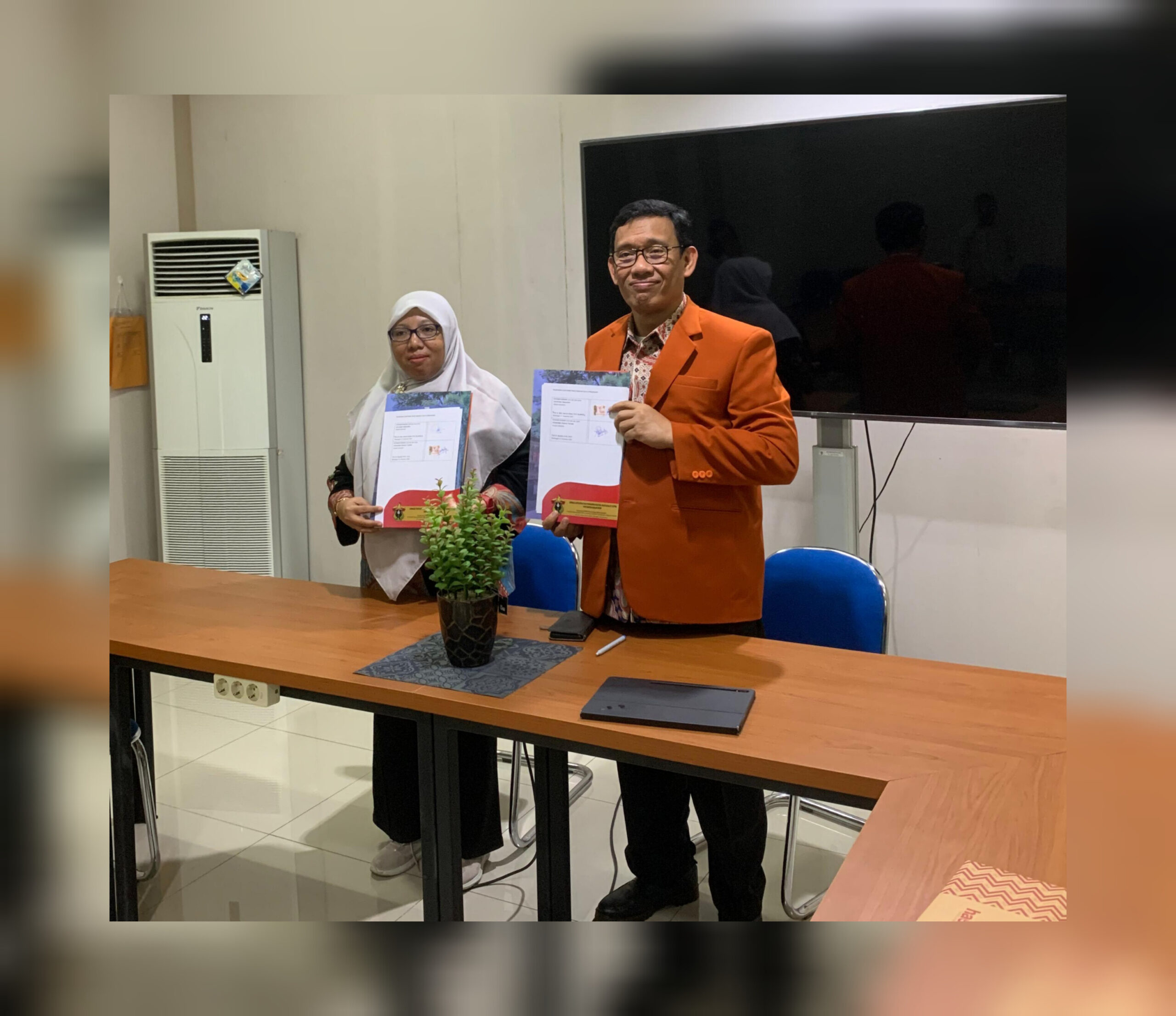 Perkuat Jejaring Riset Internasional, LPPM Unkhair Teken Kerja Sama PAIR Sulawesi