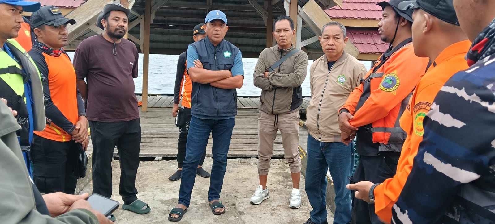 Mantan Rektor Unkhair Tiba di Bibinoi, Pantau Langsung Pencarian Dosen yang Hilang