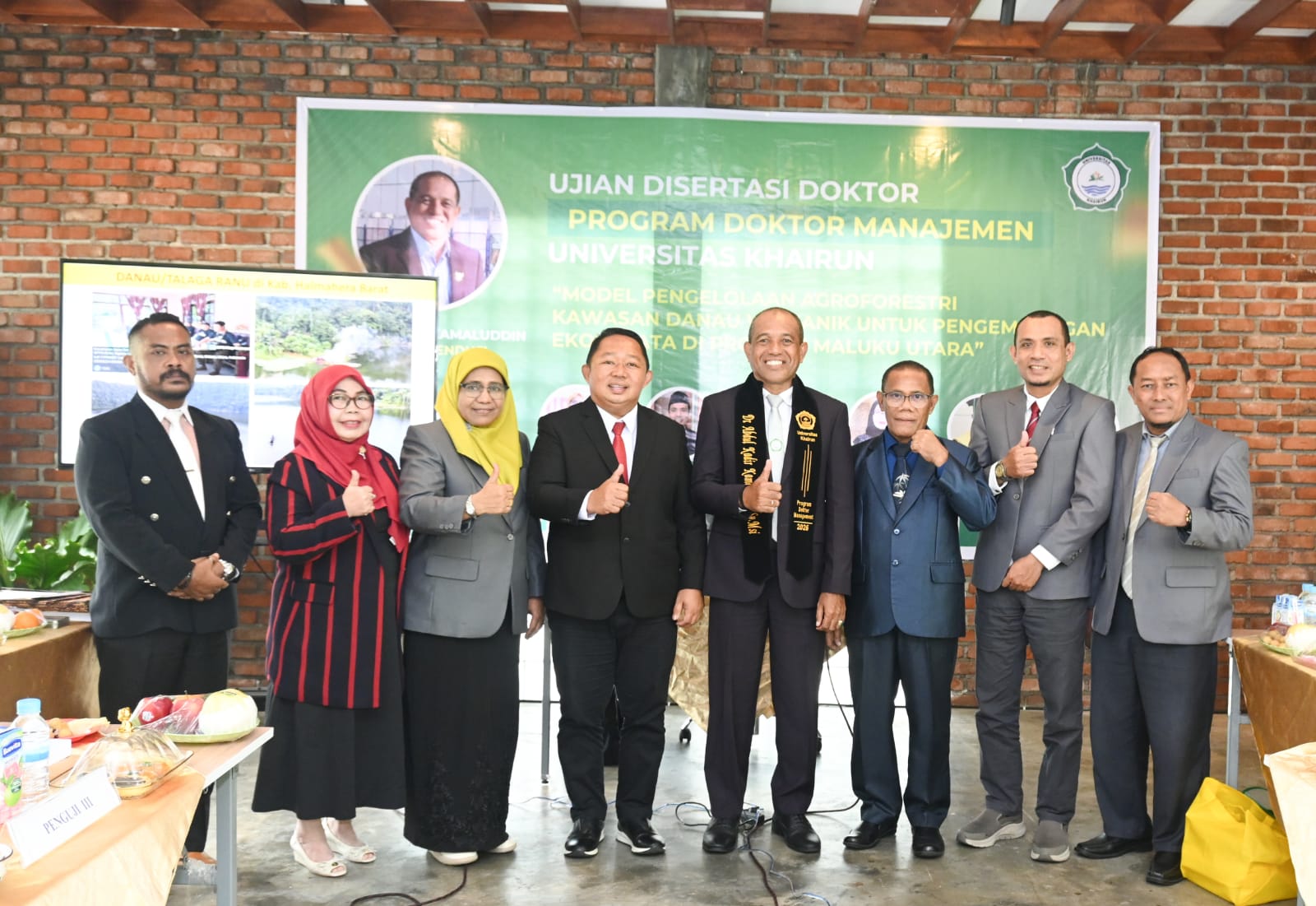Angkat Agroforestri Danau Vulkanik, Kepala LPMPP Unkhair Resmi Sandang Gelar Doktor
