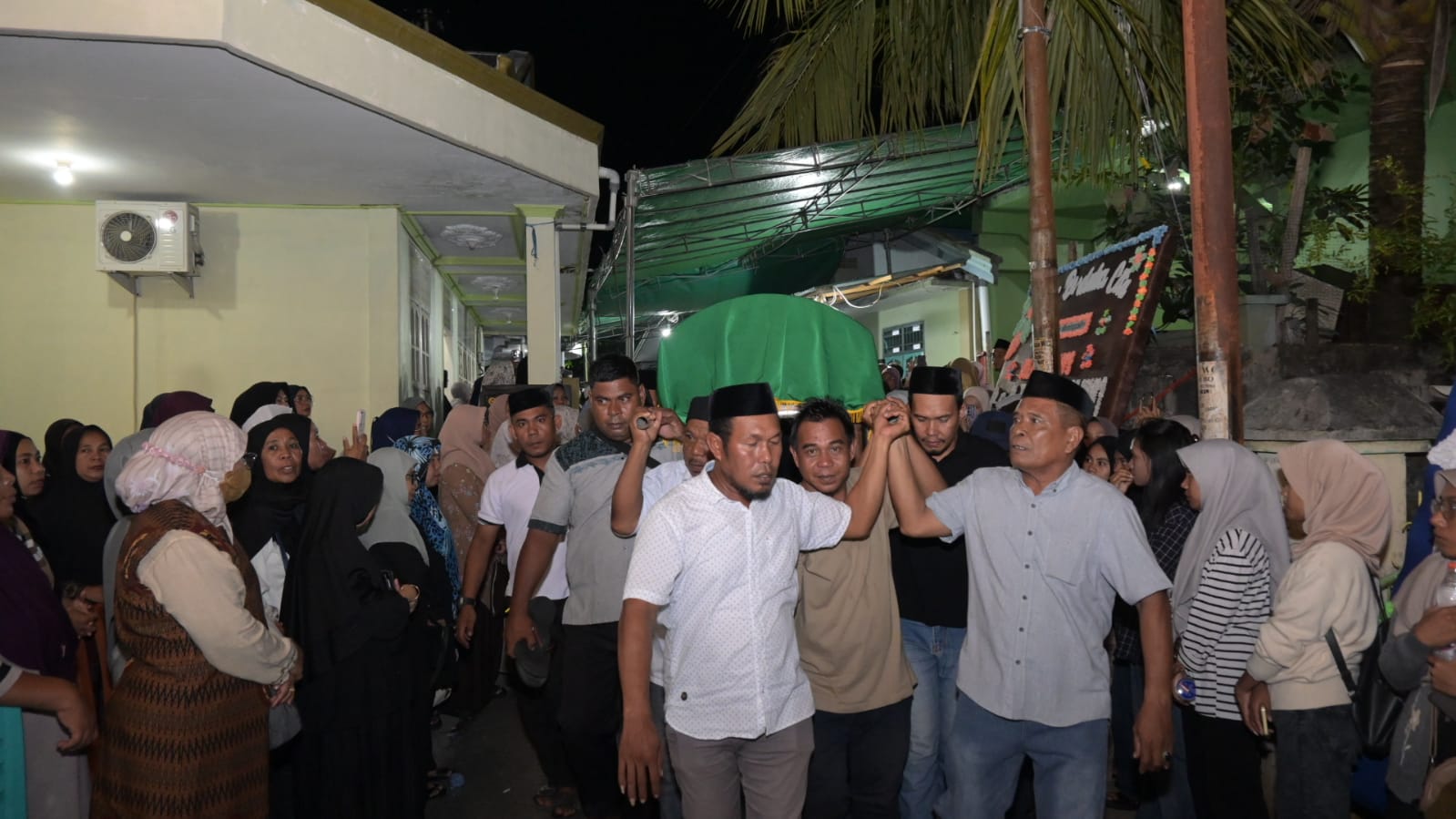 Unkhair Berkabung, Dosen Senior Taib Latif Wafat di Usia 61 Tahun