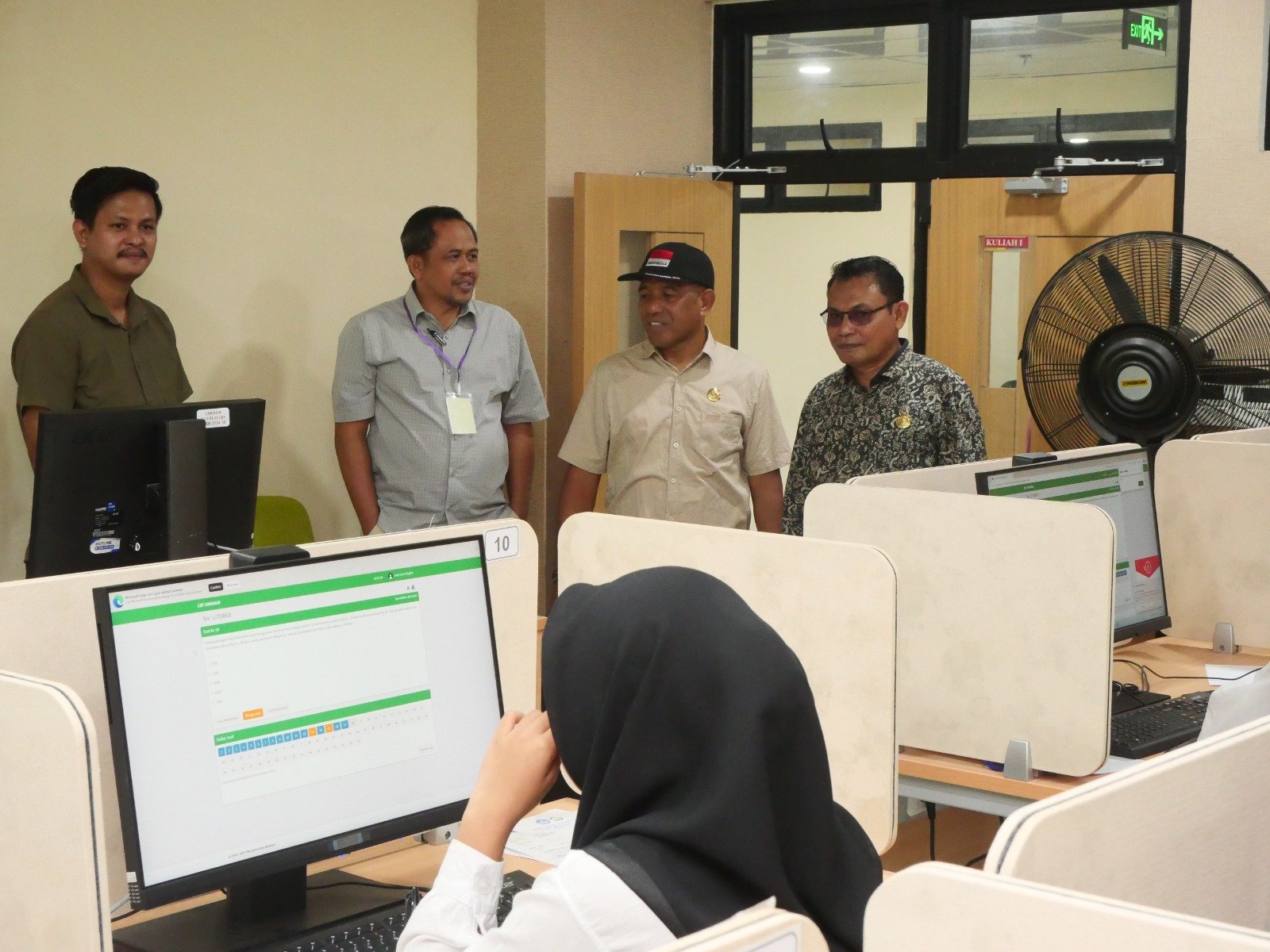 Hari Pertama UTBK Mandiri Unkhair Berjalan Lancar, Pelanggar Aturan Terancam Diskualifikasi