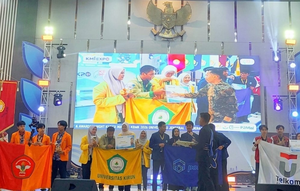Mahasiswa Unkhair Borong Dua Penghargaan di KMI Expo XVII Jateng